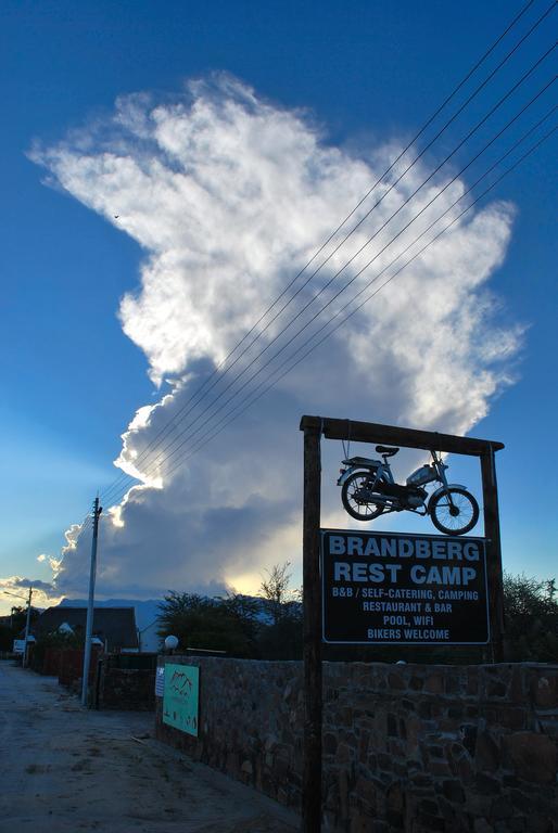 Brandberg Rest Camp Uis Quarto foto